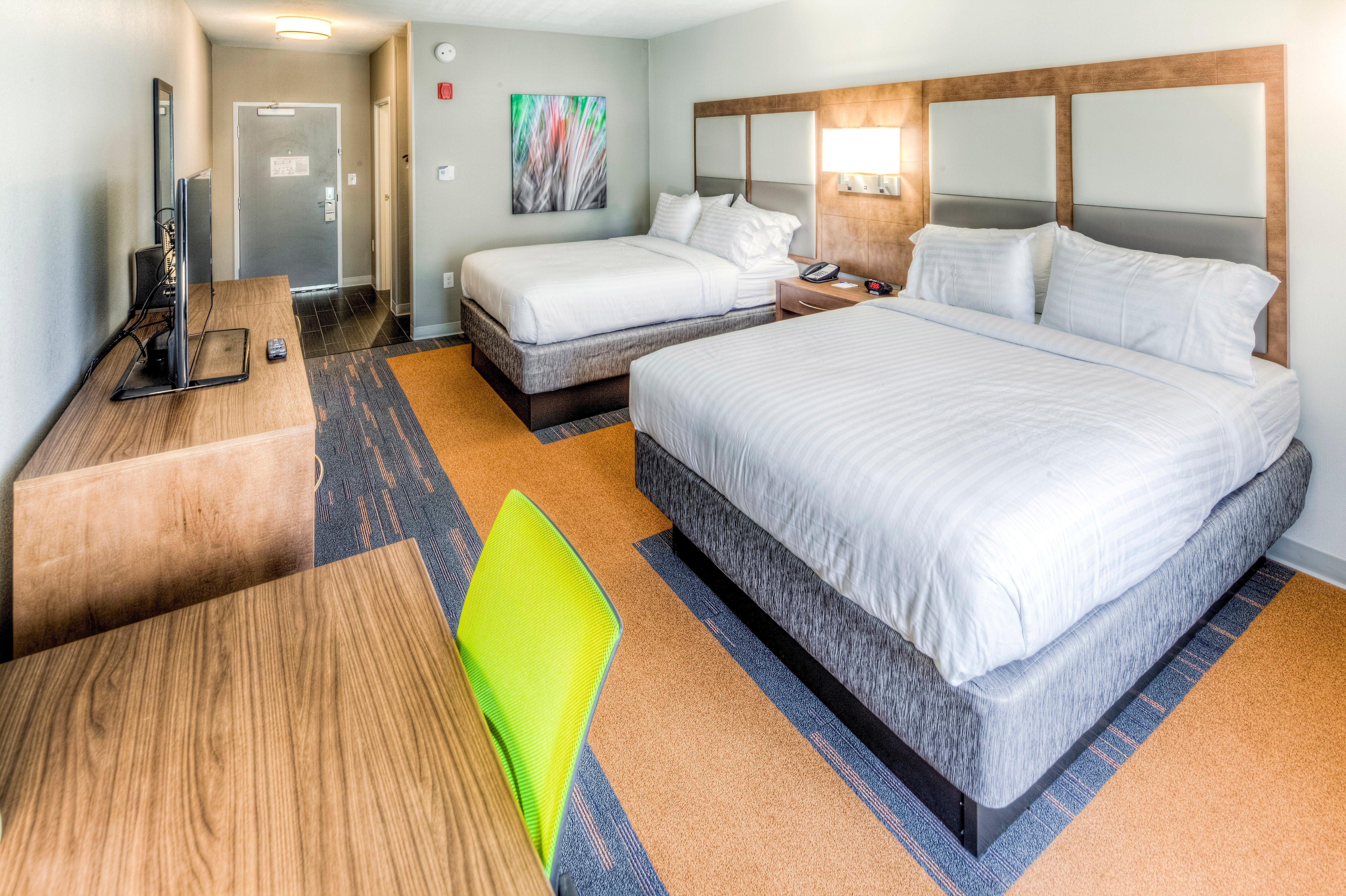 Holiday Inn Express & Suites Cleveland/Westlake By Ihg Bagian luar foto