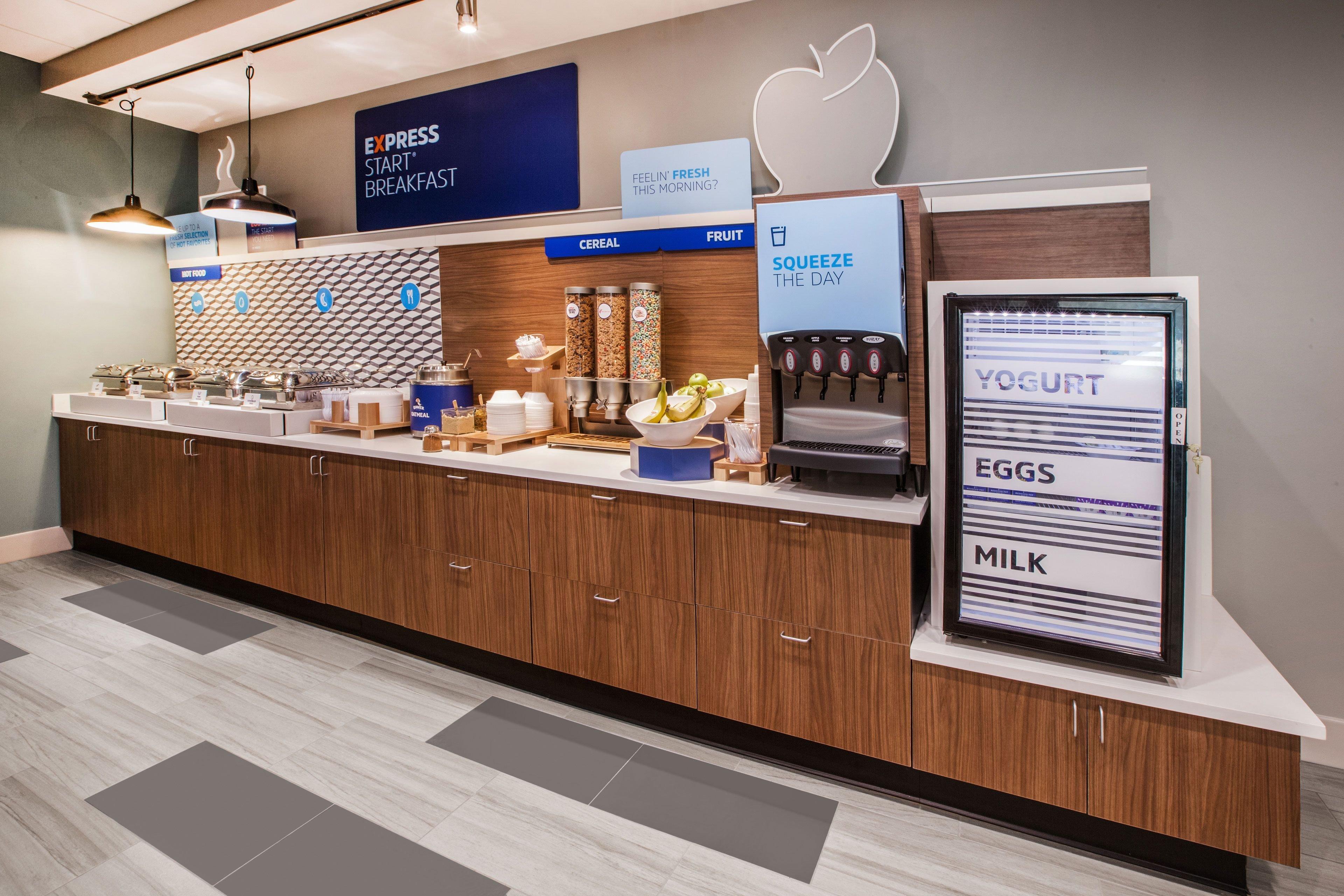 Holiday Inn Express & Suites Cleveland/Westlake By Ihg Bagian luar foto