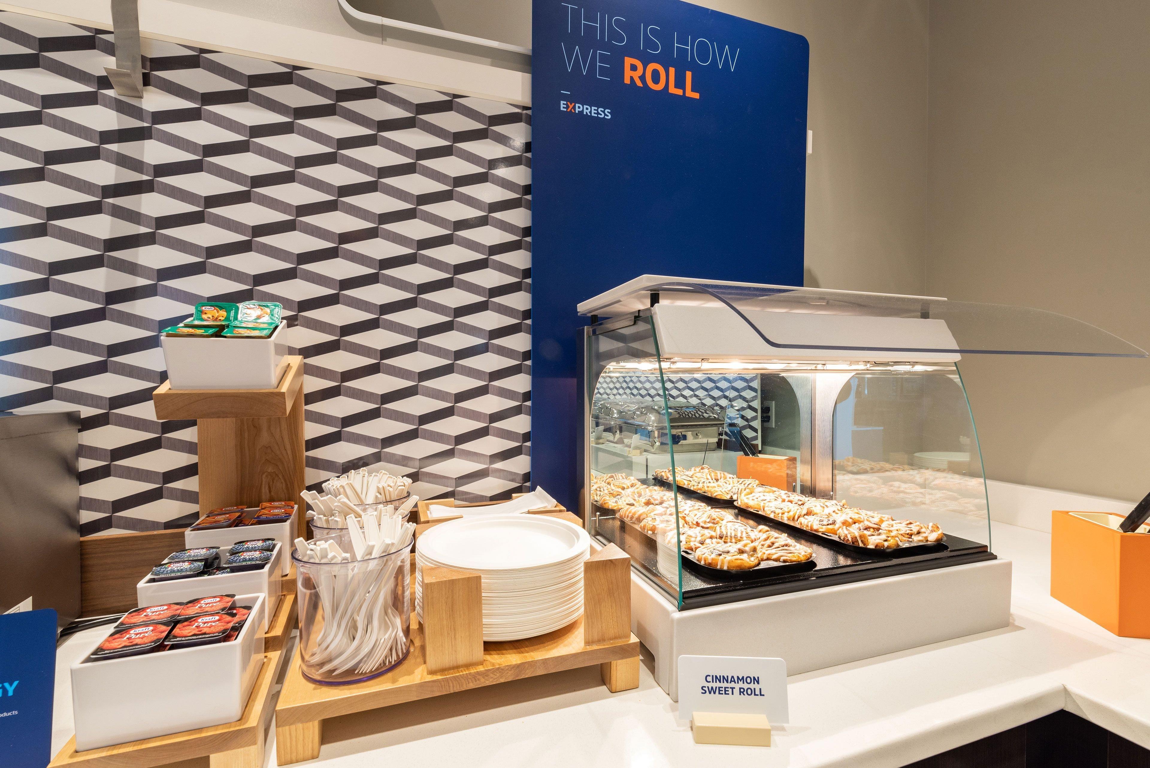 Holiday Inn Express & Suites Cleveland/Westlake By Ihg Bagian luar foto